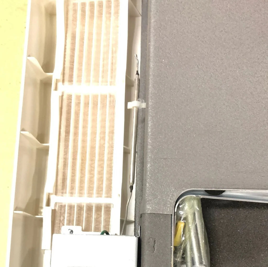 Carrier Air-V RV A/C Ceiling Unit Assembly 99-00469-02 - Image 4
