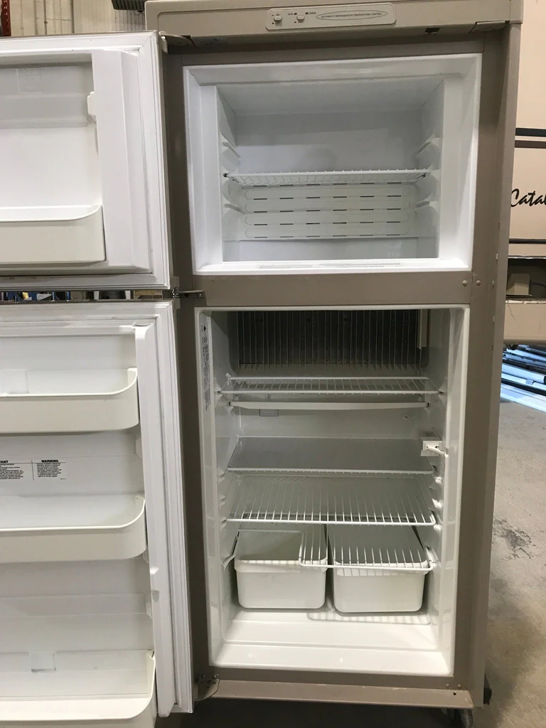 Used Complete Dometic RM2652 Fridge 2-WAY - Image 11