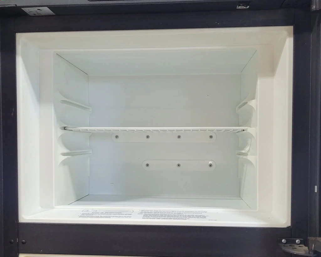 Used Complete Dometic RM2652 Fridge 2-WAY - Image 6