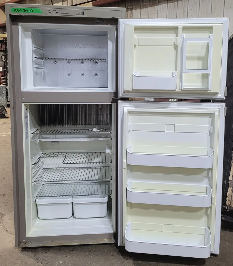 Used Complete Dometic RM2652 Fridge 2-WAY - Image 9