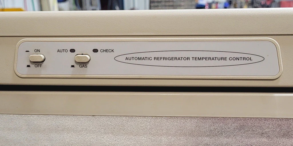 Used Complete Dometic RM2652 Fridge 2-WAY - Image 10