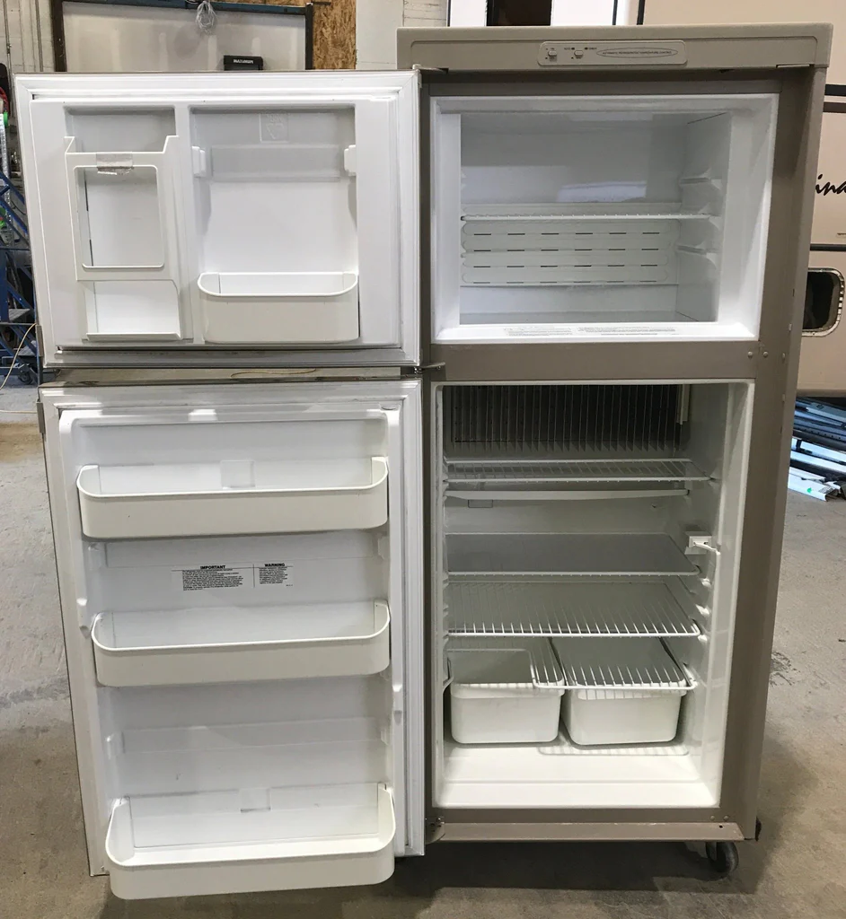 Used Complete Dometic RM2652 Fridge 2-WAY - Image 13