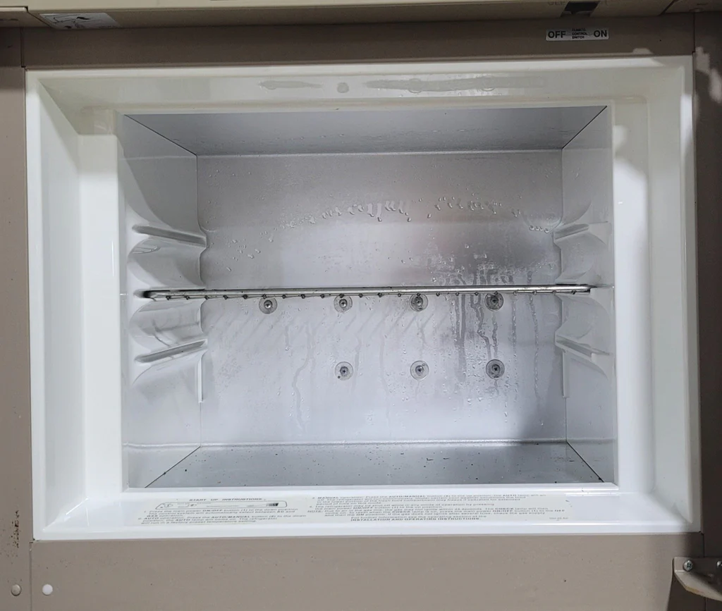 Used Complete Dometic RM2652 Fridge 2-WAY - Image 7