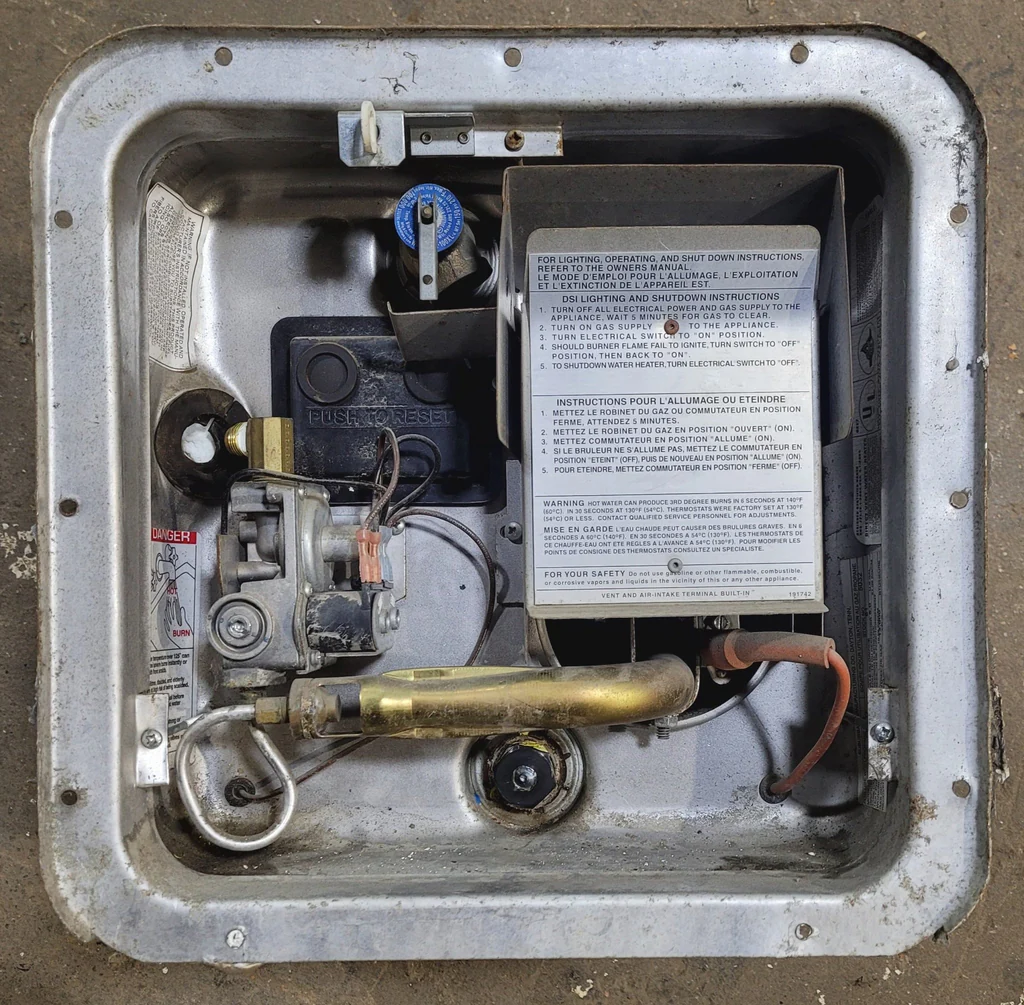 Used Complete SW6DE Suburban Hot Water Heater 6 Gal. - Image 7