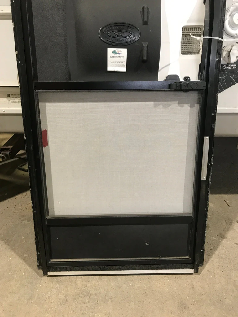 Used RV Radius Entry Door 72" x 25 1/2" - Image 2