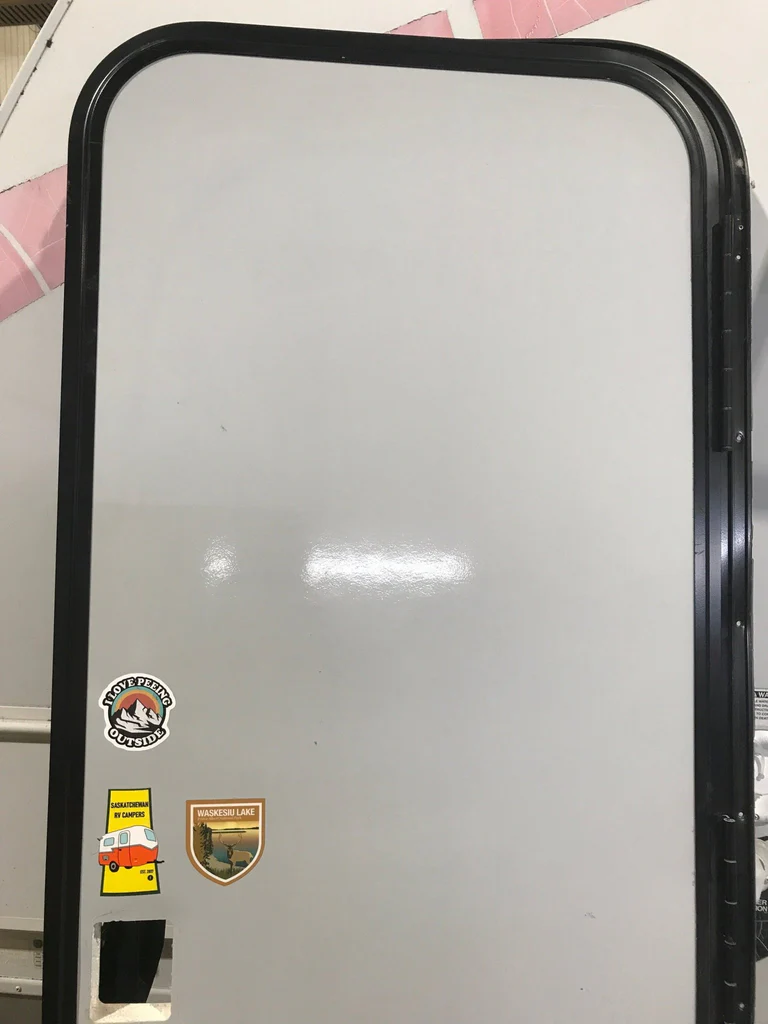 Used RV Radius Entry Door 72" x 25 1/2" - Image 7