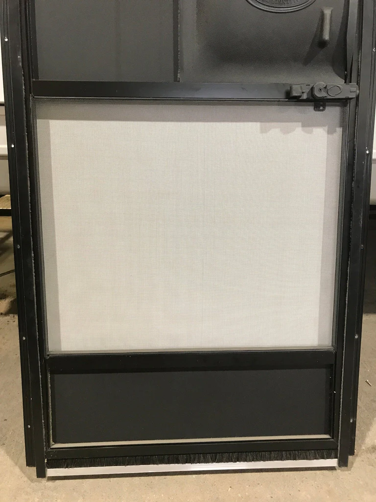 Used RV Radius Entry Door 72" x 25 1/2" - Image 3