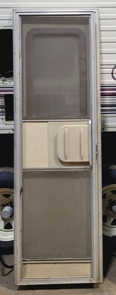 Used RV Square Entry Door 20 1/8" x 68 1/8" - Image 4