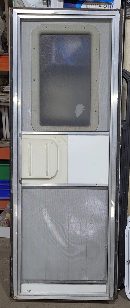 Used RV Square Entry Door 23 3/4" x 66 3/4" - Image 4