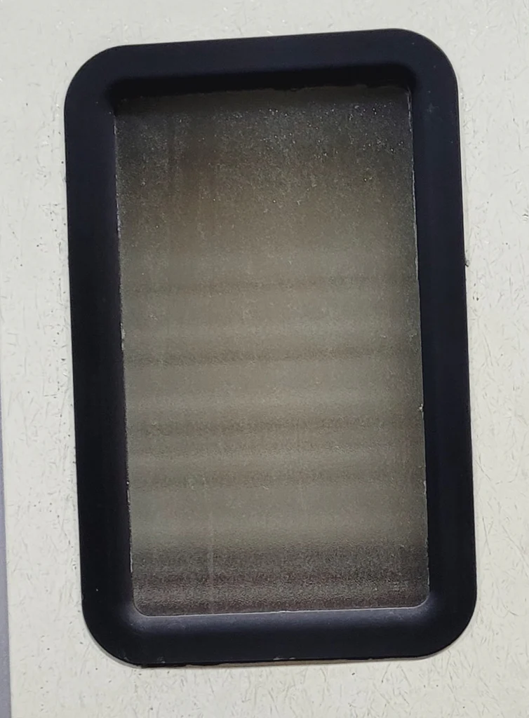 Used RV Square Entry Door 24 3/8" x 74 1/4" - Image 7