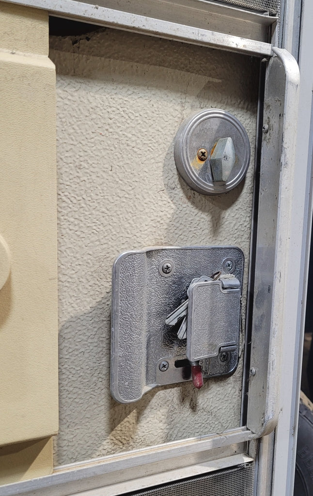 Used RV Square Entry Door 25 7/8" x 67 7/8" - Image 2