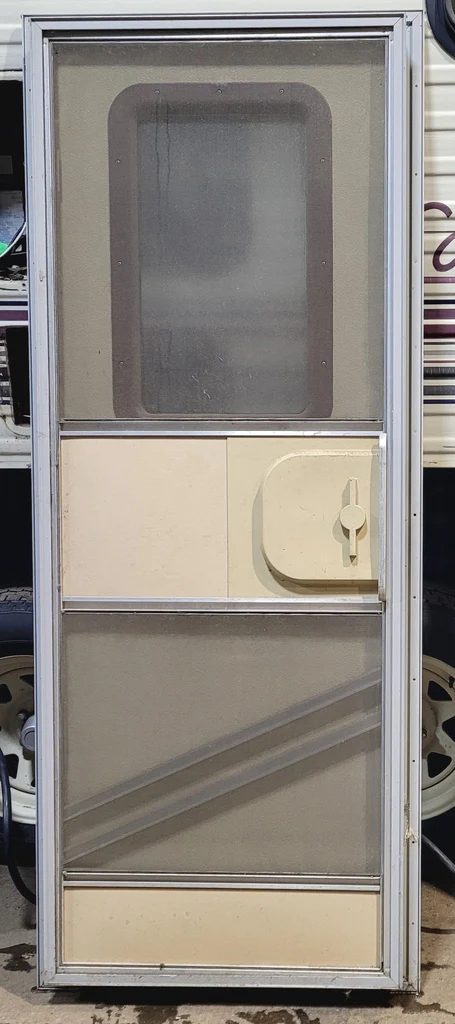 Used RV Square Entry Door 25 7/8" x 67 7/8" - Image 4
