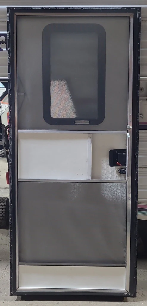 Used RV Square Entry Door 30 1/2" X 70 5/8" - Image 3