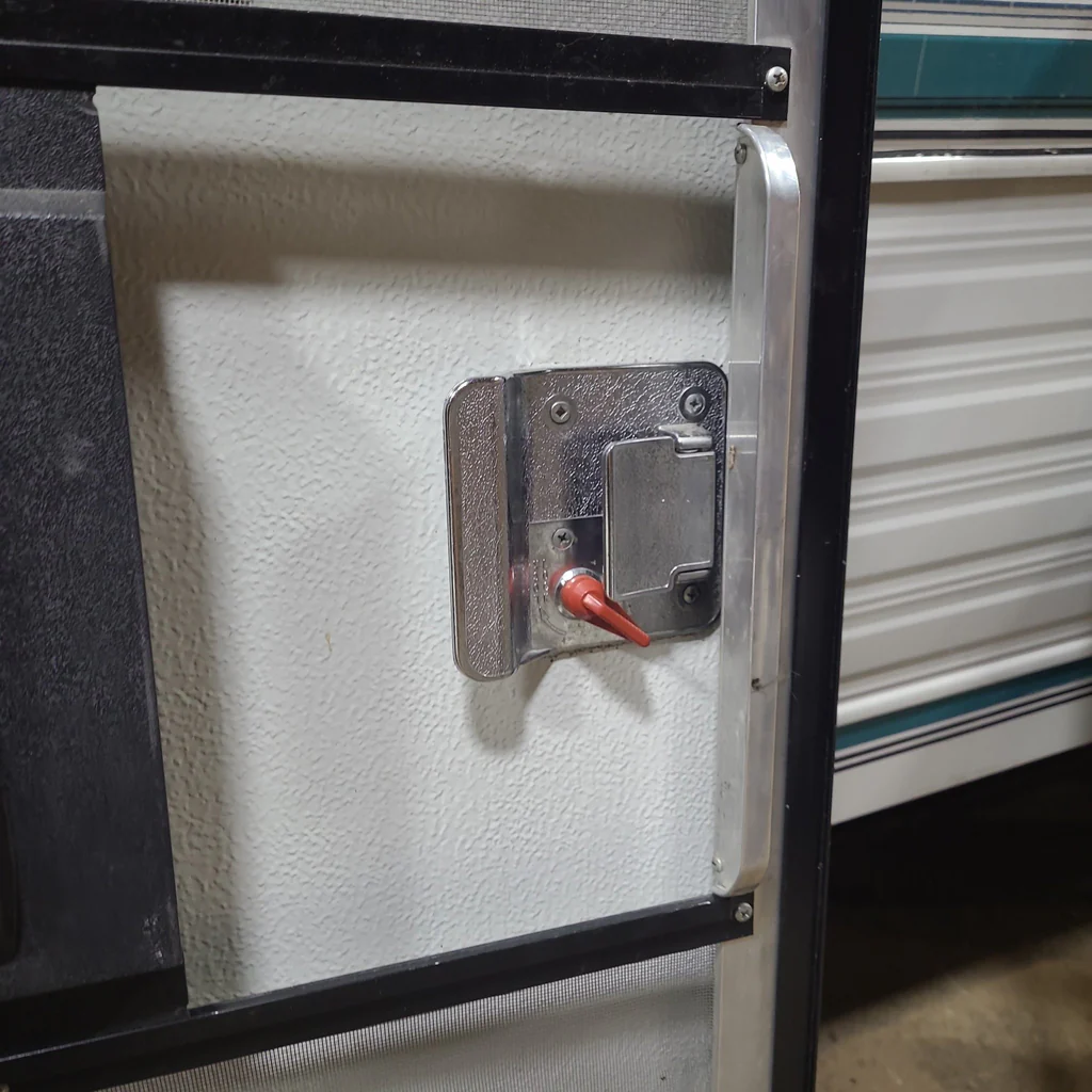 Used RV Square Entry Door 30 1/4" x 70 1/4" - Image 5