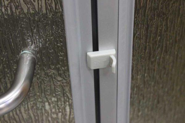 32″ Angle Shower Door with Obscured Glass – Nickel - Image 4