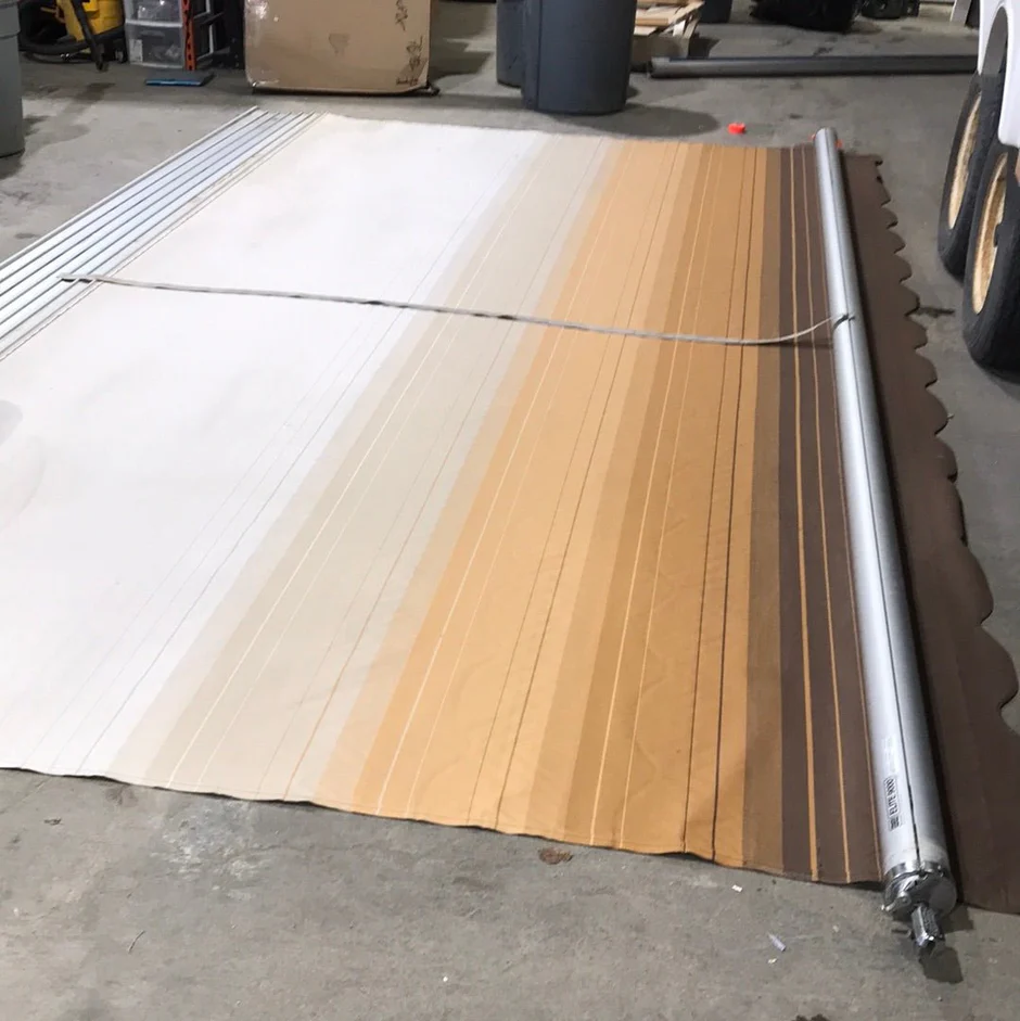 Used Complete Manual Awning A&E Dometic 16’ USED canvas - Image 4