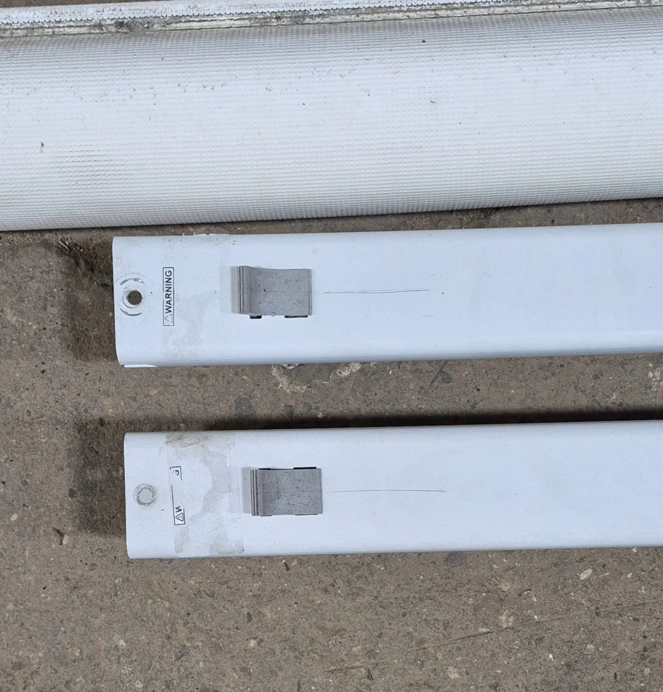 Used Complete Manual Awning Dometic / A&E 17' Used Canvas - Image 4