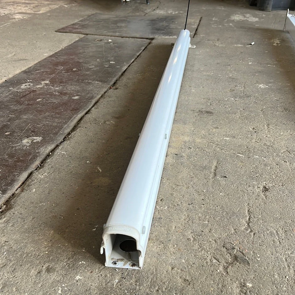 Used Dometic 9100 power awning arm standard LH Idler (Non-Power) side 65 5/8" with adjustable pitch arm 8952002.400B - Image 3